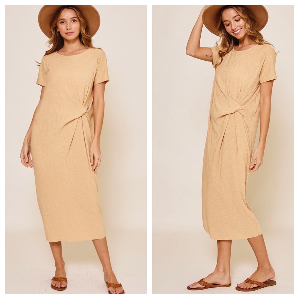 Evelyne Short Sleeve Knotted Fabulous Midi Dress - Picture 2 of 5